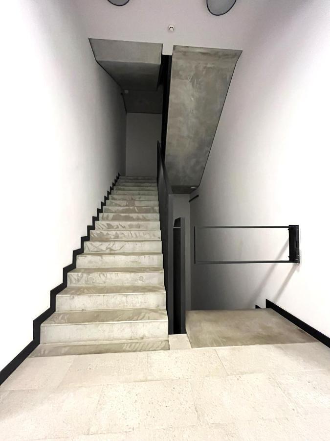 Wyszynskiego Apartment - Self Check-In 20H - Parking &Lift Wroclaw Dış mekan fotoğraf