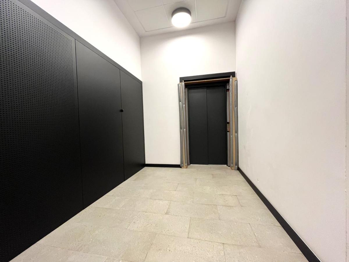 Wyszynskiego Apartment - Self Check-In 20H - Parking &Lift Wroclaw Dış mekan fotoğraf