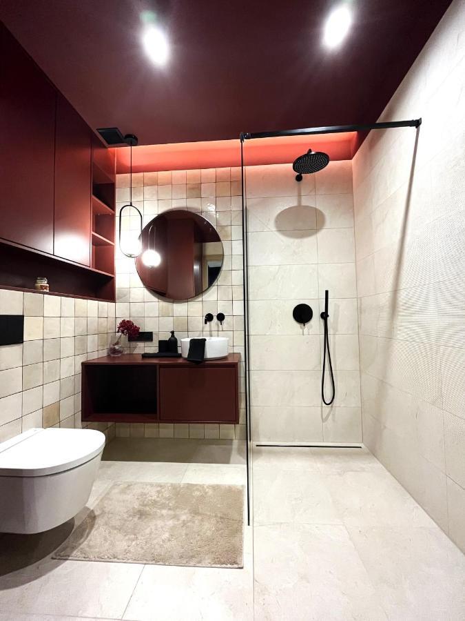 Wyszynskiego Apartment - Self Check-In 20H - Parking &Lift Wroclaw Dış mekan fotoğraf